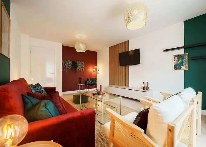 Superb 4Br New House