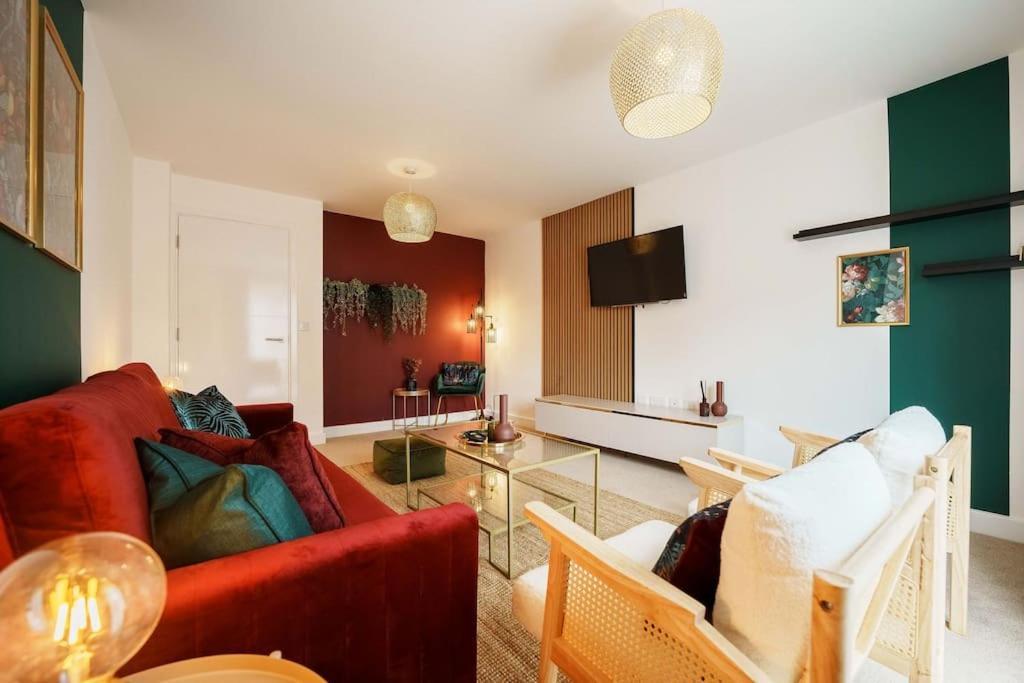 Superb 4br New House * Leeds (West Yorkshire)